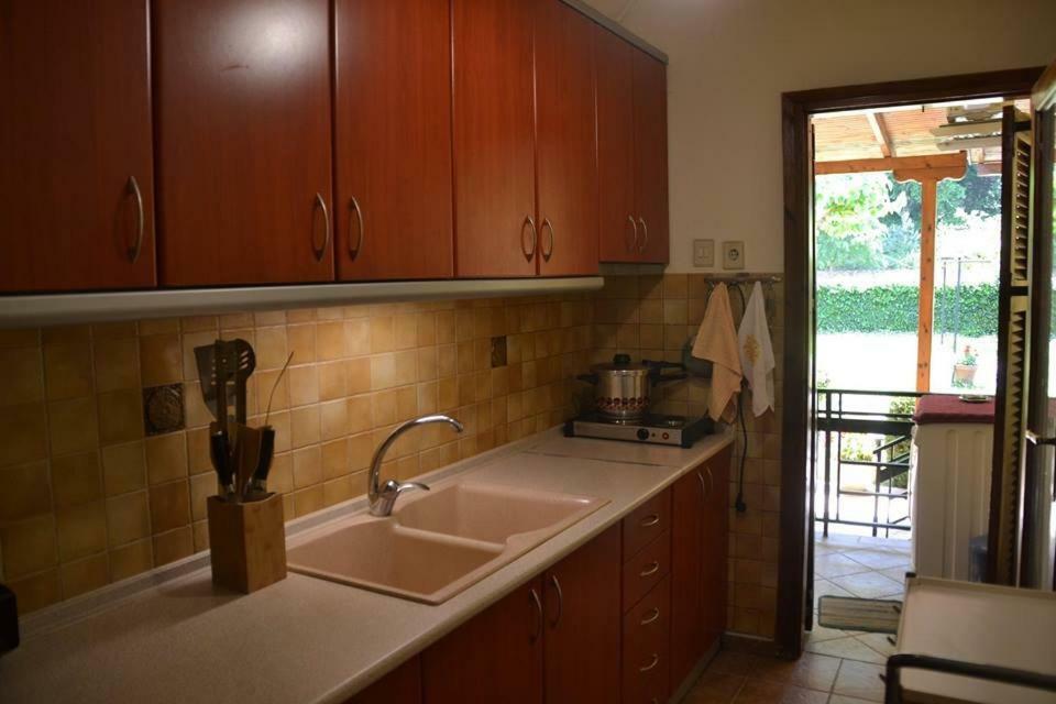 Garden Beach House Паралия Пантелеймона Экстерьер фото
